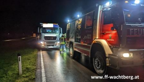 Technische Hilfeleistung auf B42